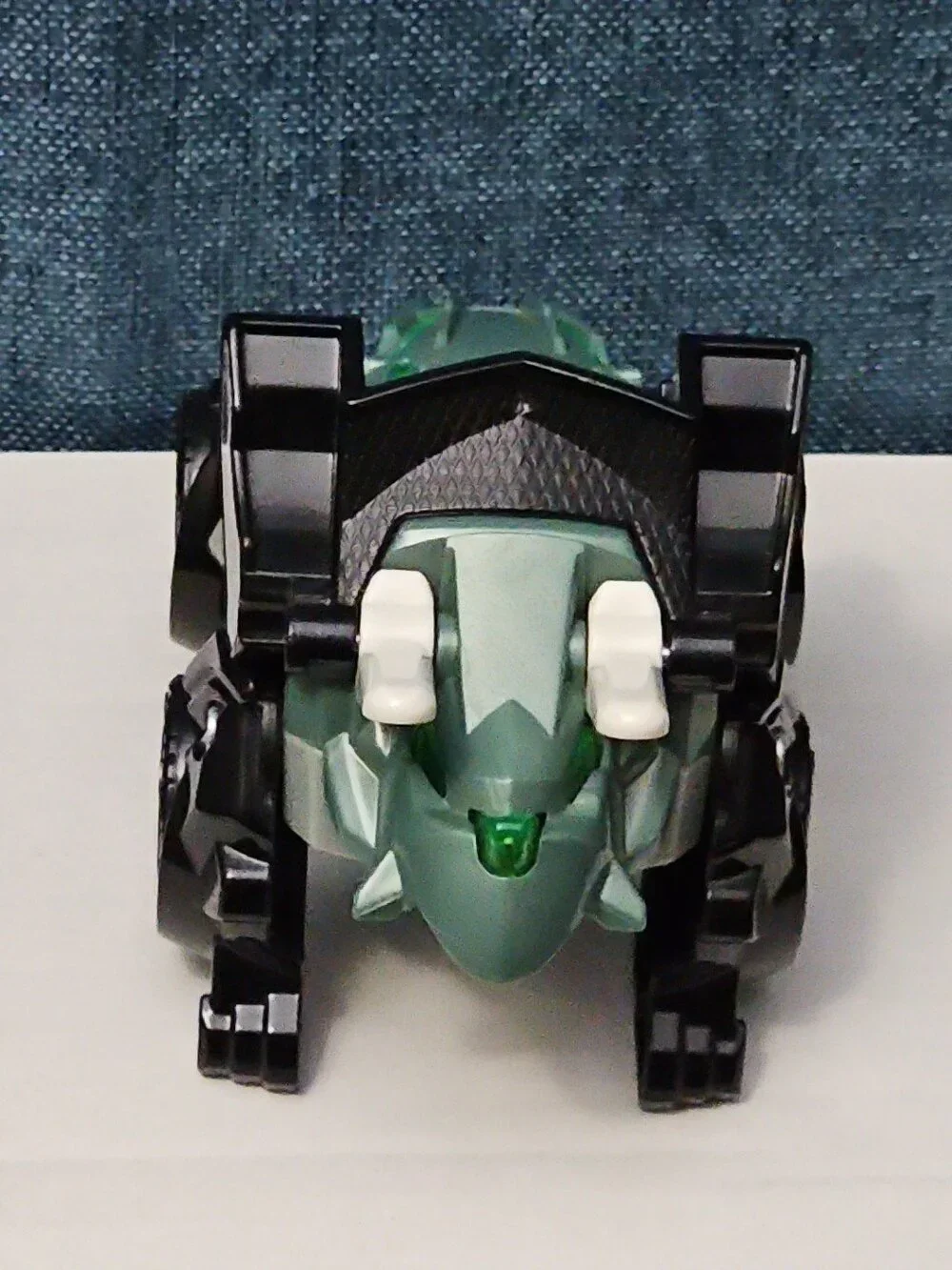 VTech Switch & Go Dinos Turbo Triceratops Transforming Race Car | Friction Motor